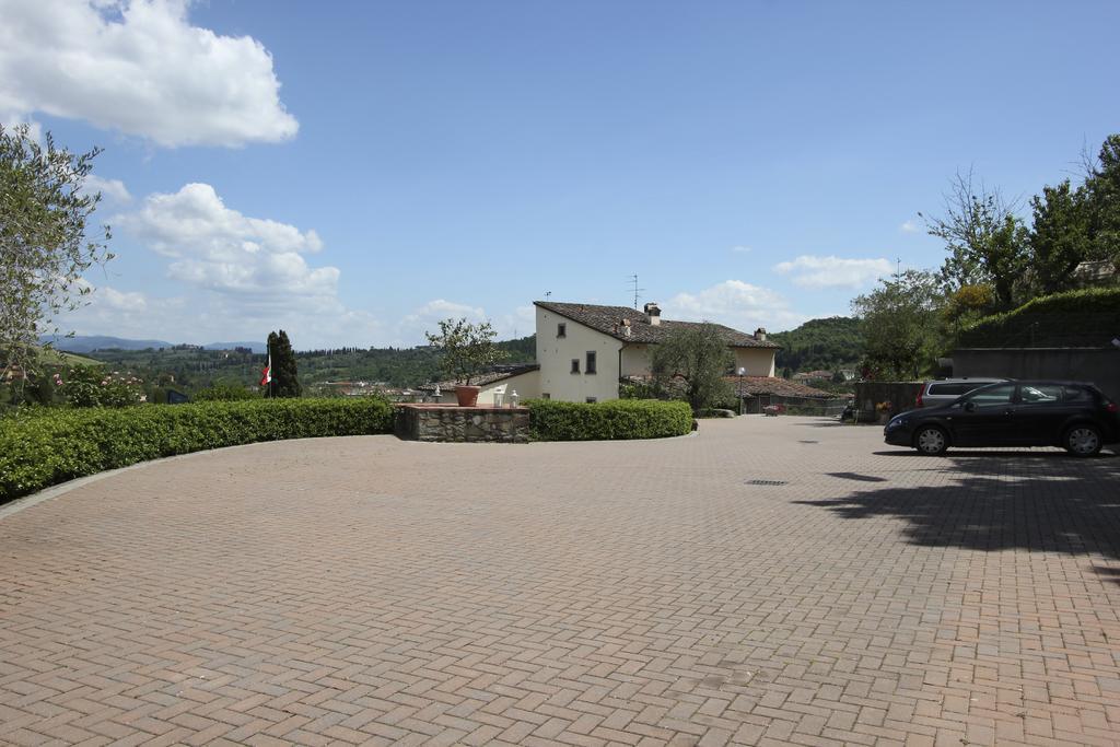 Rocca Palazzaccio Hotel Tavarnuzze Luaran gambar